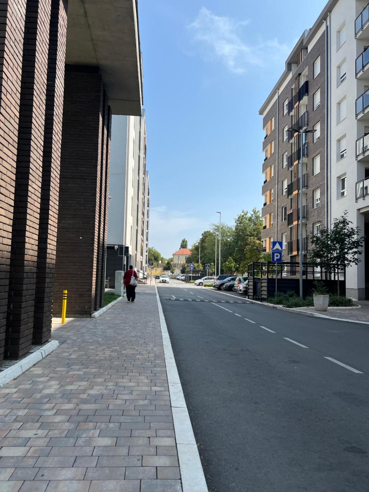 Delete 5 - Zemunske Kapije Belgrado Exterior foto