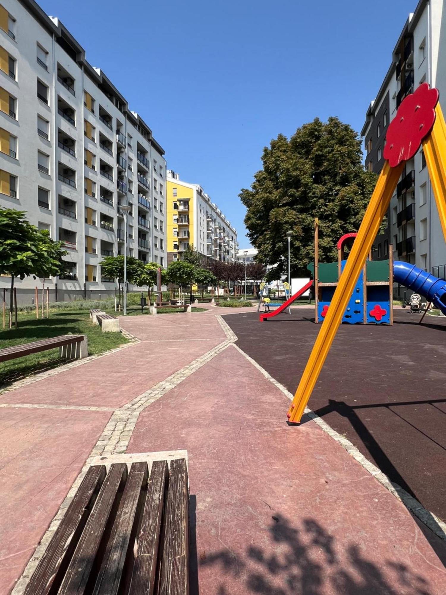 Delete 5 - Zemunske Kapije Belgrado Exterior foto